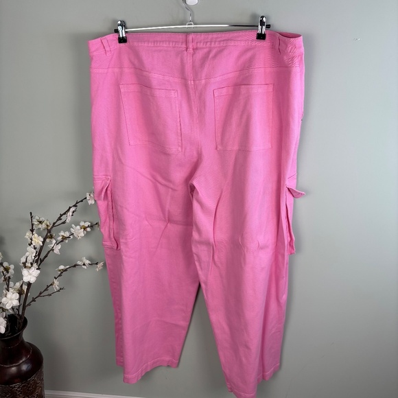 Eloquii Pink Cargo Jean Size 22 - Picture 4 of 4